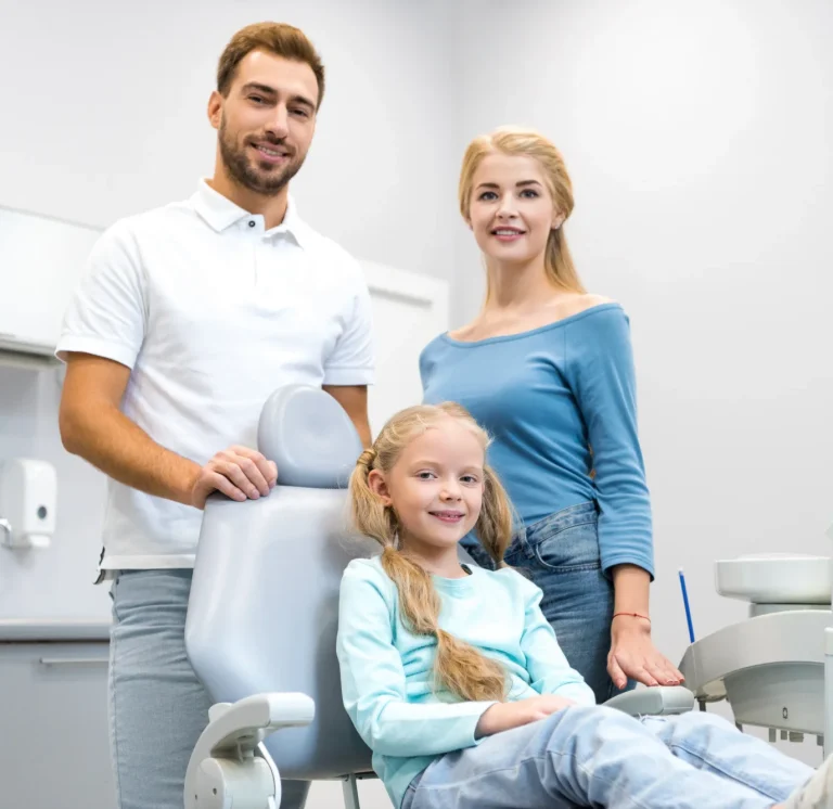 Family dental clinic visit